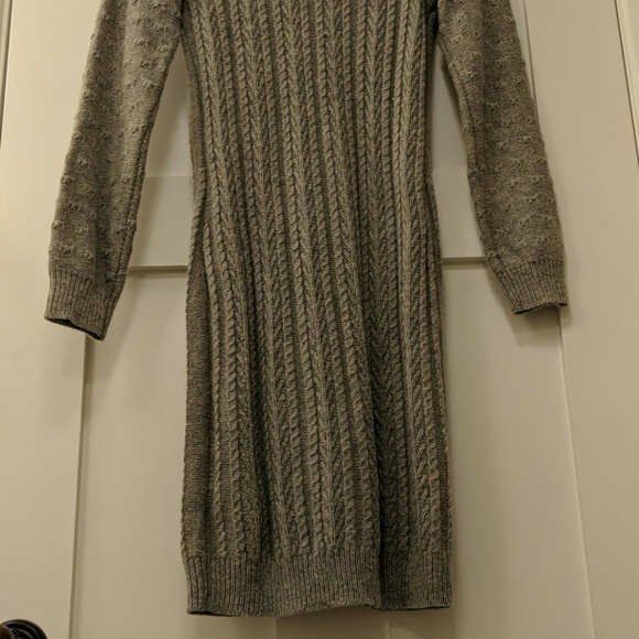 H&M Women’s Gray Wool Sweater Dress Size Small EUC - Picture 7 of 8